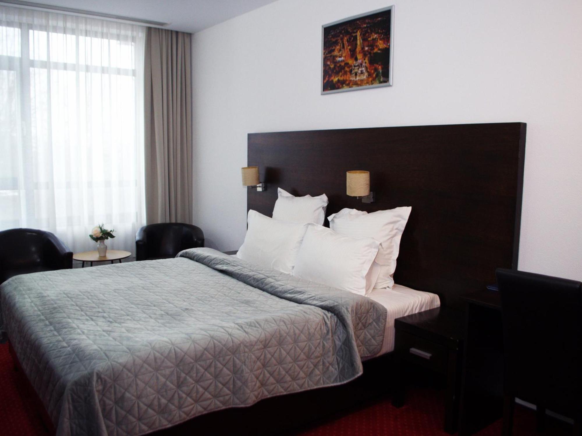 Hotel Emd บาเคา ภายนอก รูปภาพ
