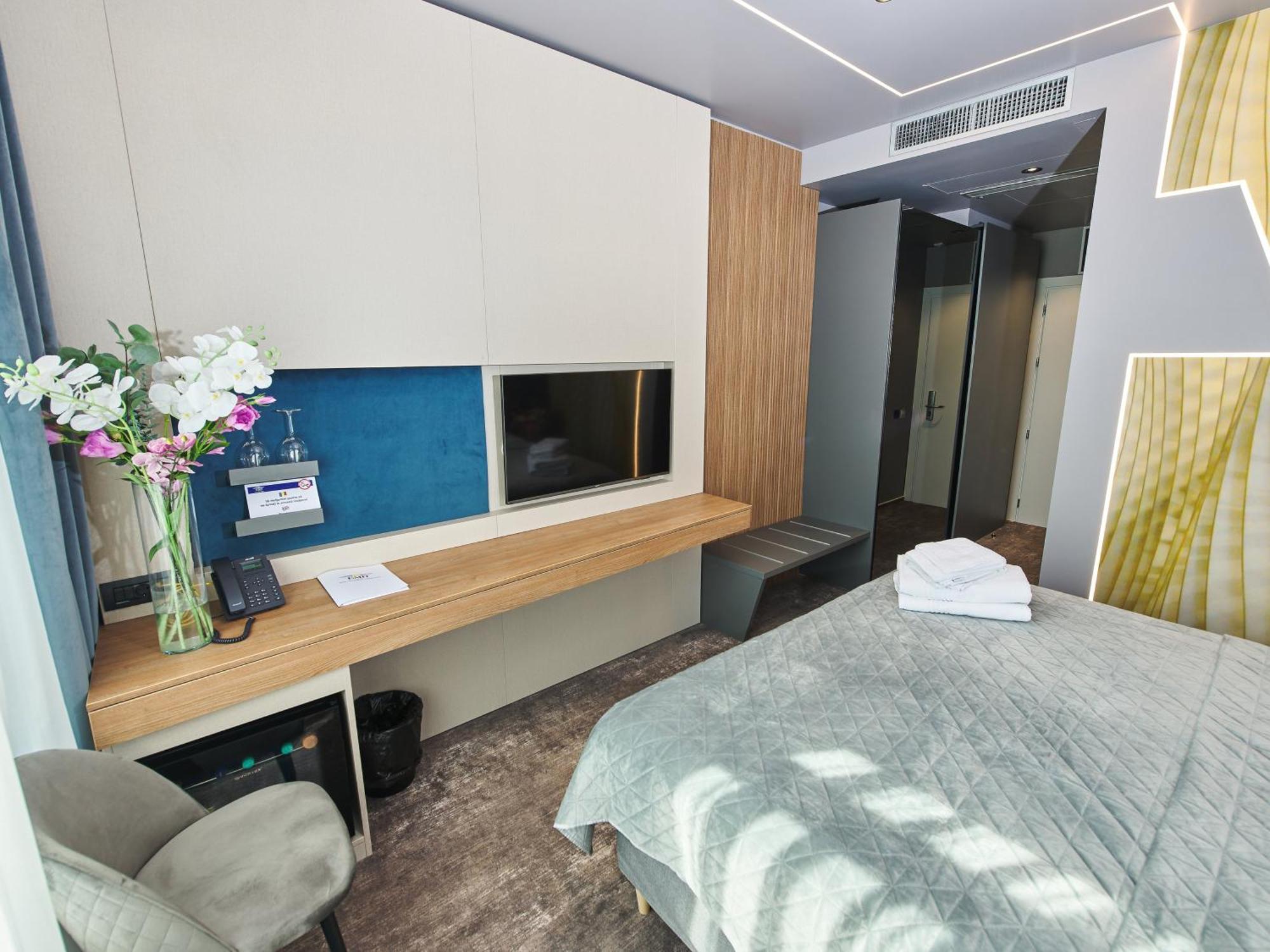 Hotel Emd บาเคา ภายนอก รูปภาพ